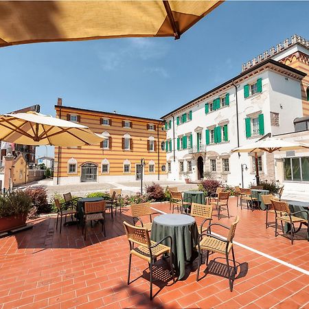 Hotel Villa Malaspina Castel d'Azzano Ngoại thất bức ảnh