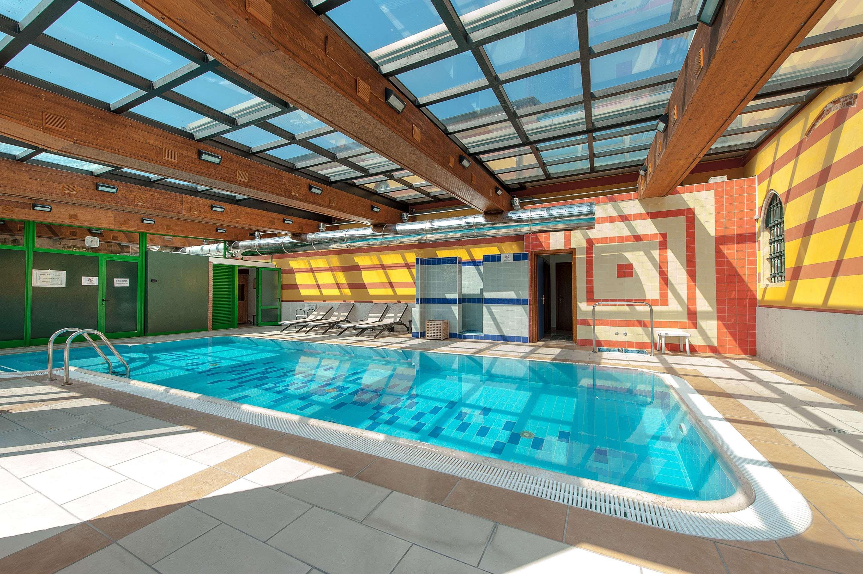 Hotel Villa Malaspina Castel d'Azzano Ngoại thất bức ảnh